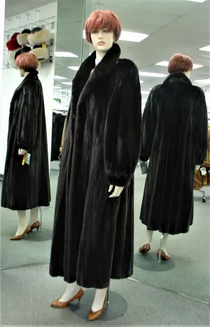 Natural Ranch Female Mink Coat